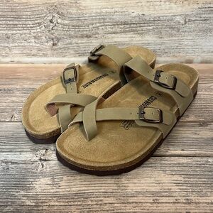 Cushionaire Luna Cork Footbed Sandal in Taupe New! C1